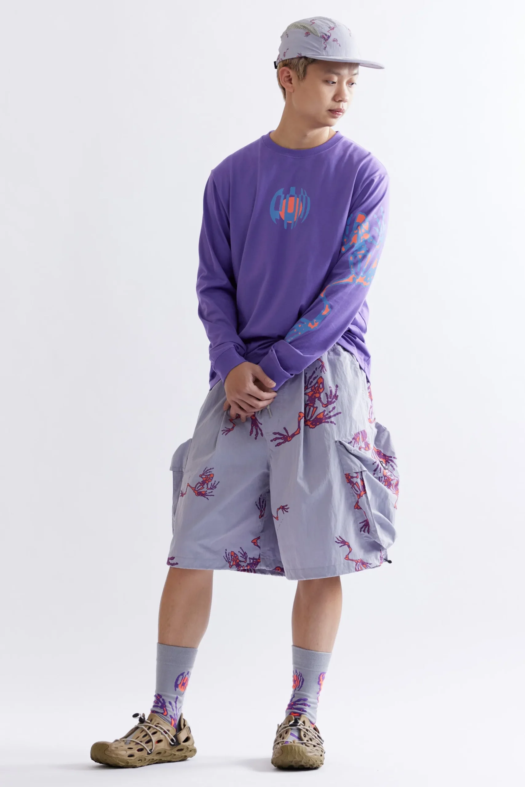 DIG CHOW SHORTS